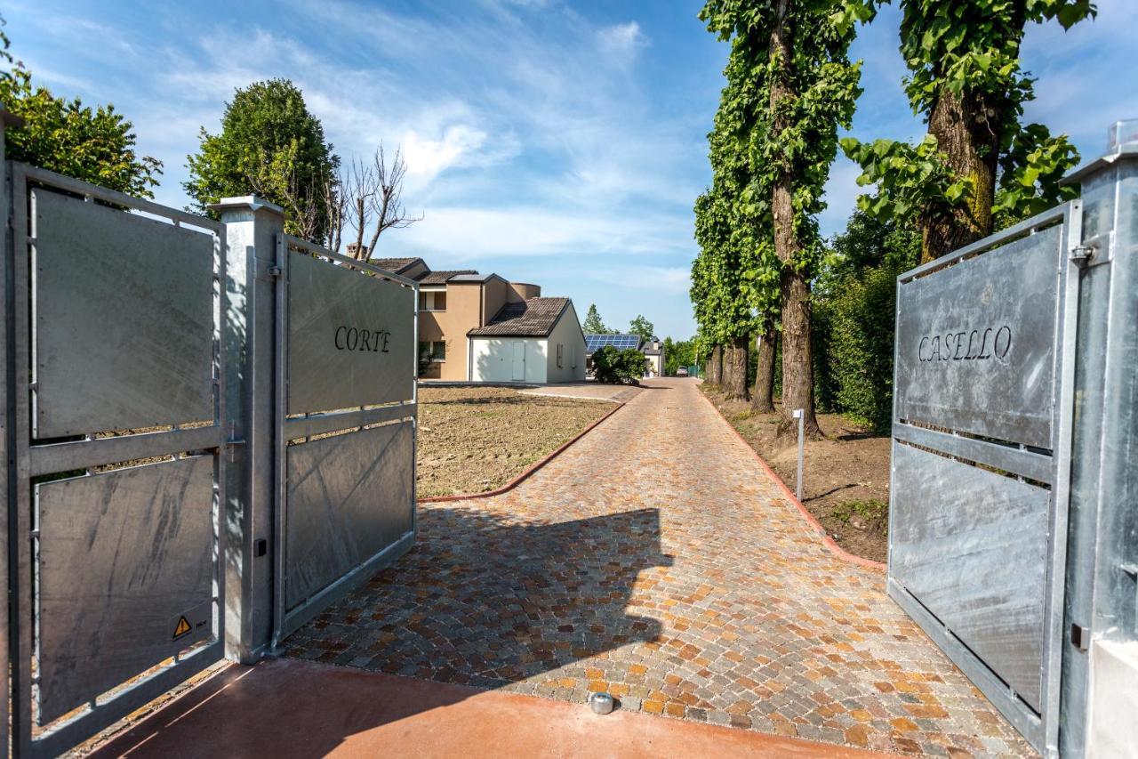 Agriturismo Corte Casello Gazoldo degli Ippoliti Exteriör bild