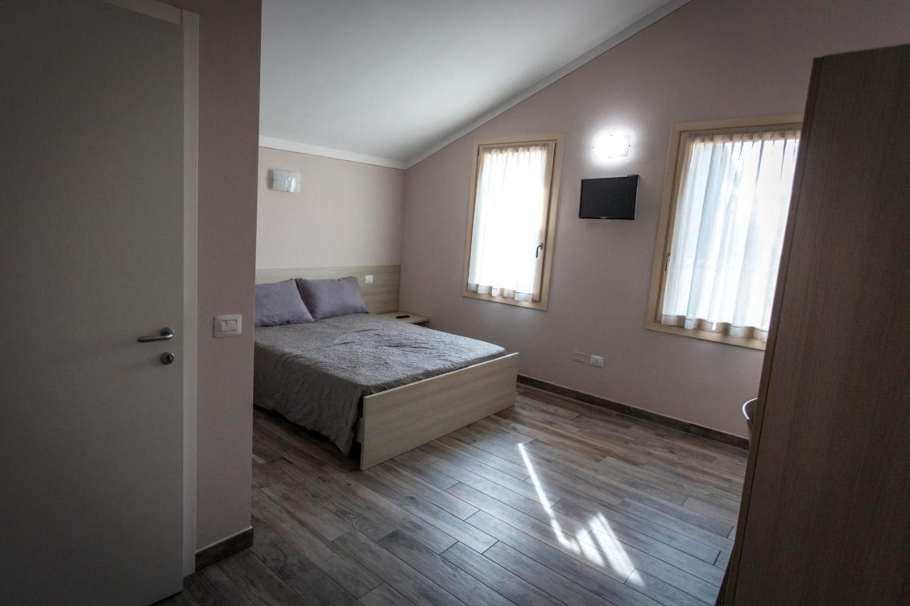 Agriturismo Corte Casello Gazoldo degli Ippoliti Exteriör bild